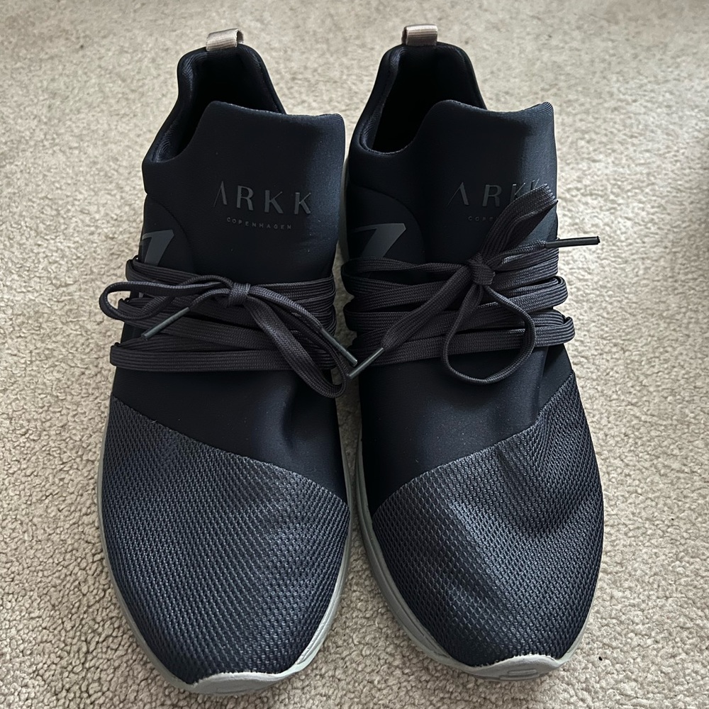 Arkk Copenhagen Sneakers Size 10